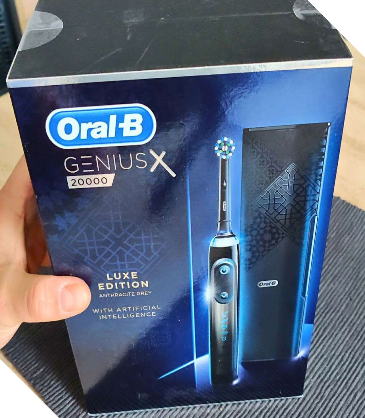 AI-powered toothbrush